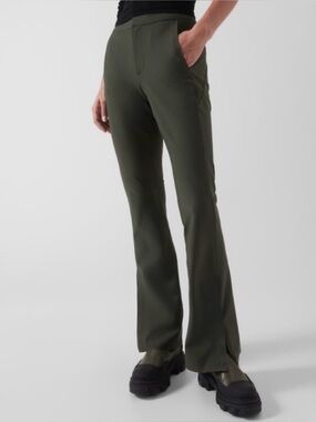 Athleta Stellar Flare Trouser Women’s 8 Tall Arbor Olive Green Pull On Pants